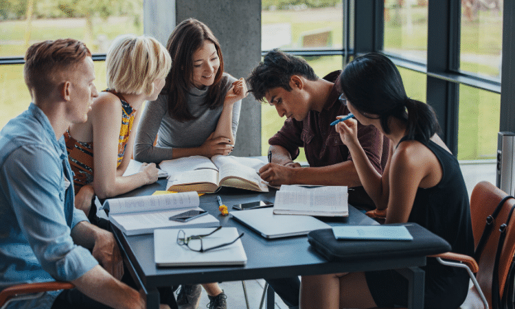 Why Is Australia A Student Favourite Study Destination?